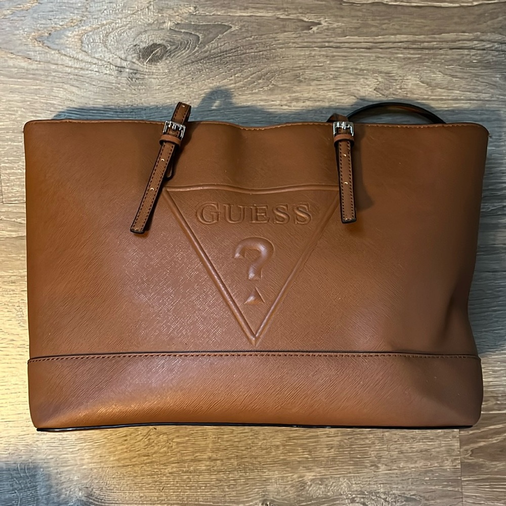 TAN GUESS PURSE CHEETAH PRINT INSIDE